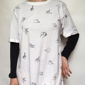 ONE OF A KIND DIGITAL PRINT OVERSIZED TEE